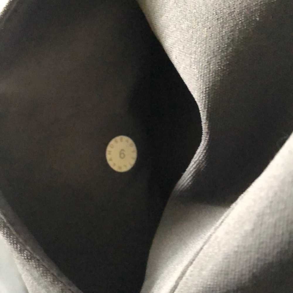Lululemon Jacket - Picture 5 of 9